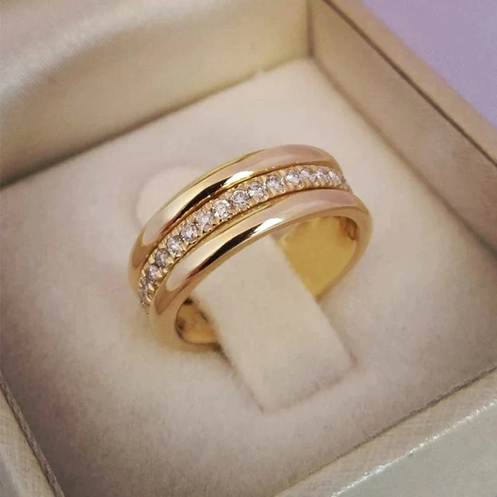 Sarah - Anello in Zirconia Vintage Incrustato