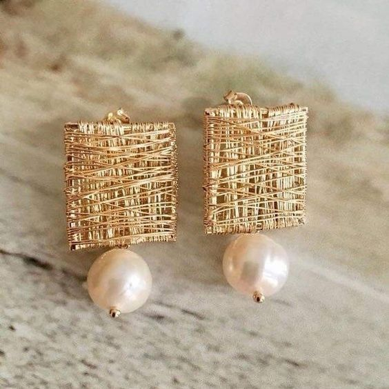 Eleganza - Orecchini in filo di perle