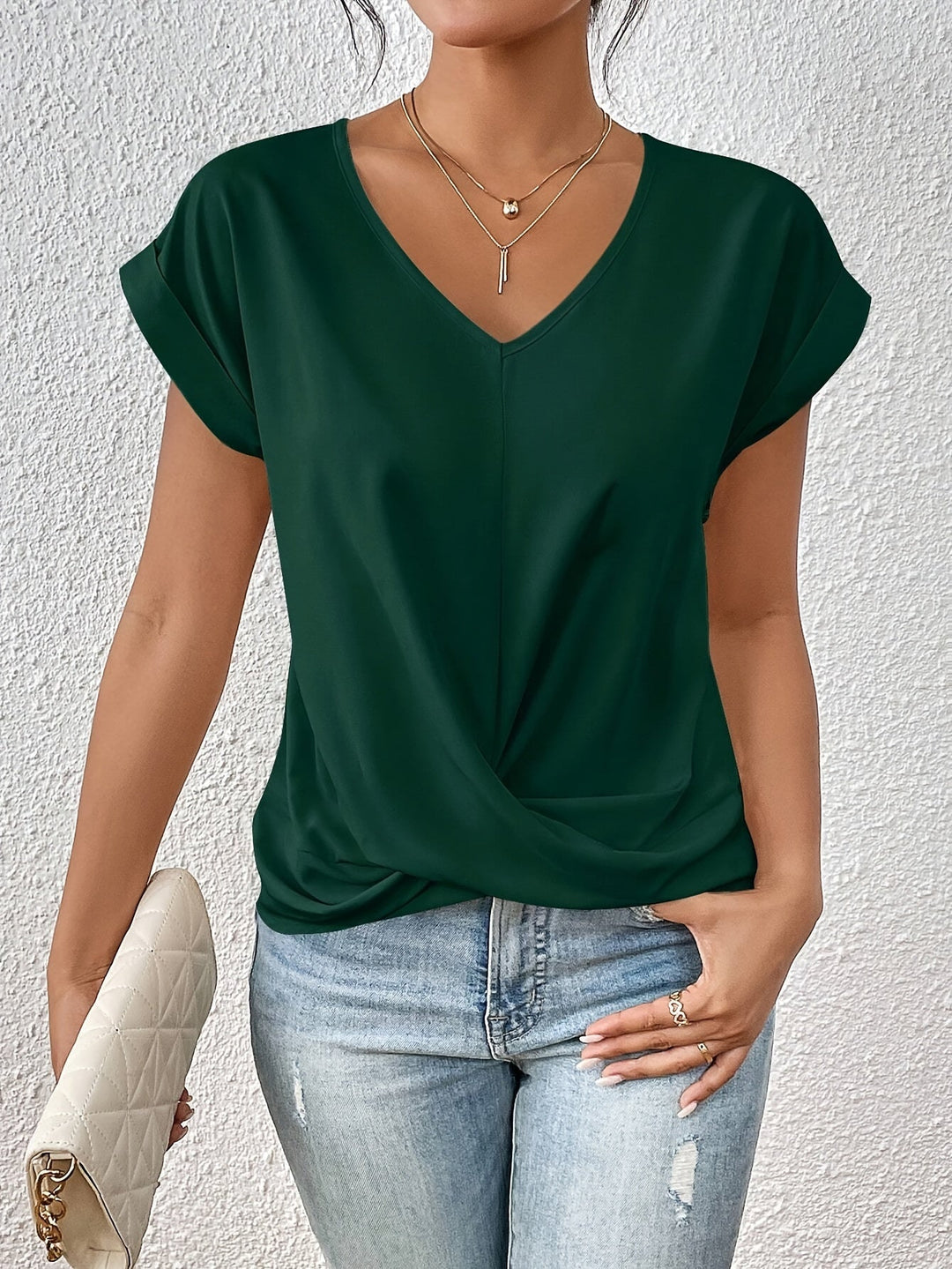 SANNE I T-SHIRT CON COLLO A V STILOSO