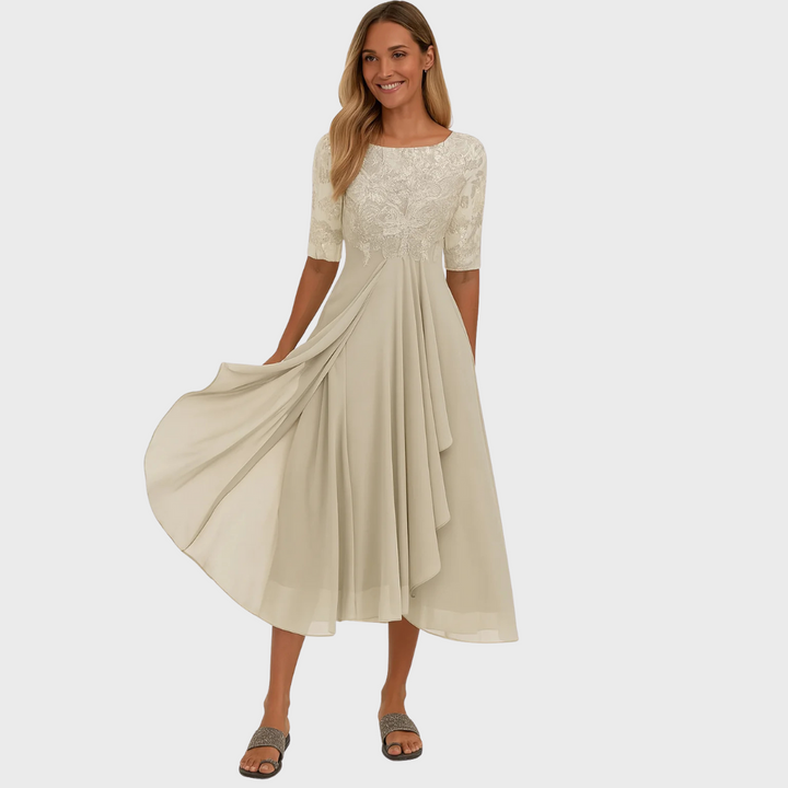 Clementine – Abito Elegante in Pizzo e Chiffon