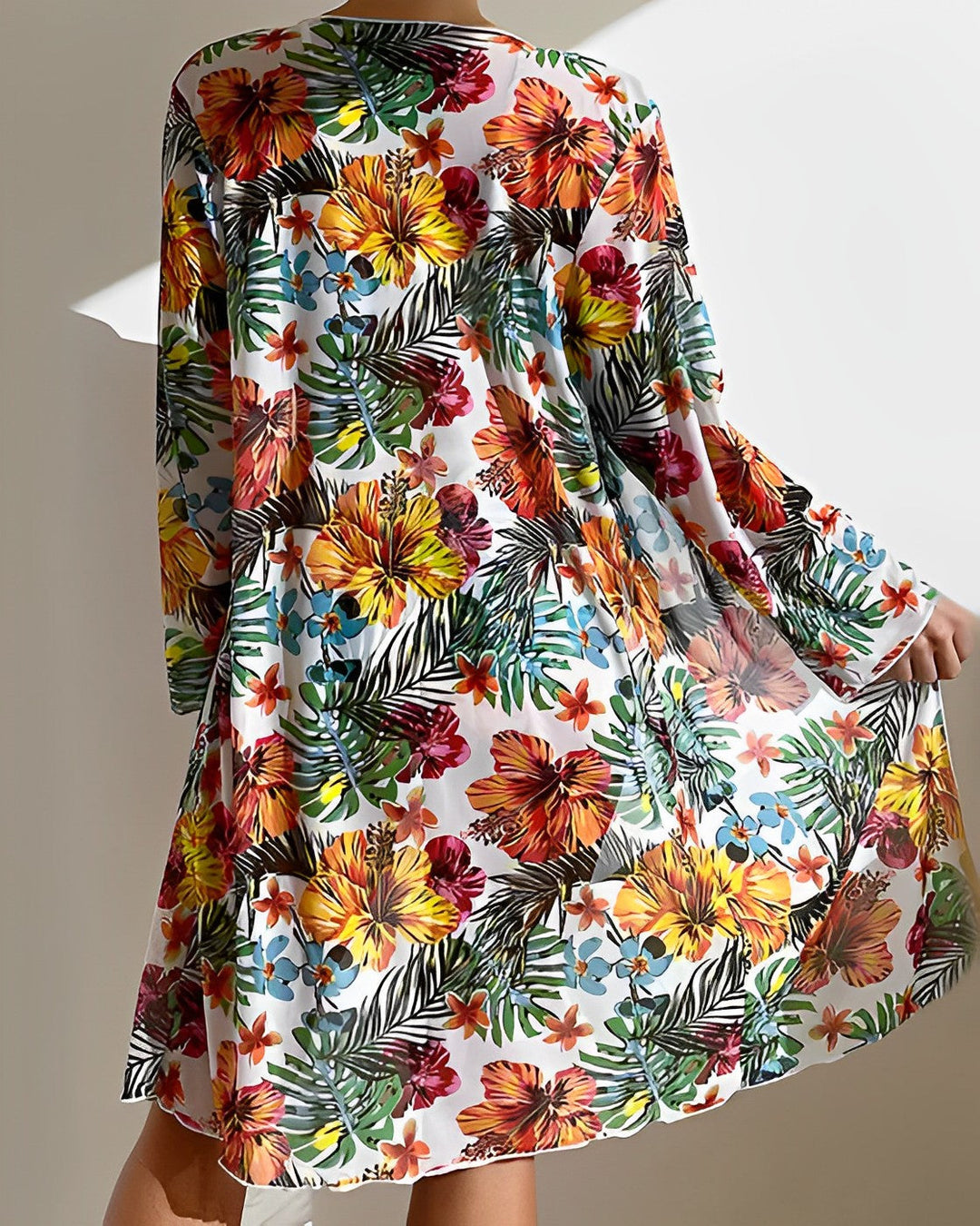 Flora | Set Bikini con Stampa Tropicale e Copricostume