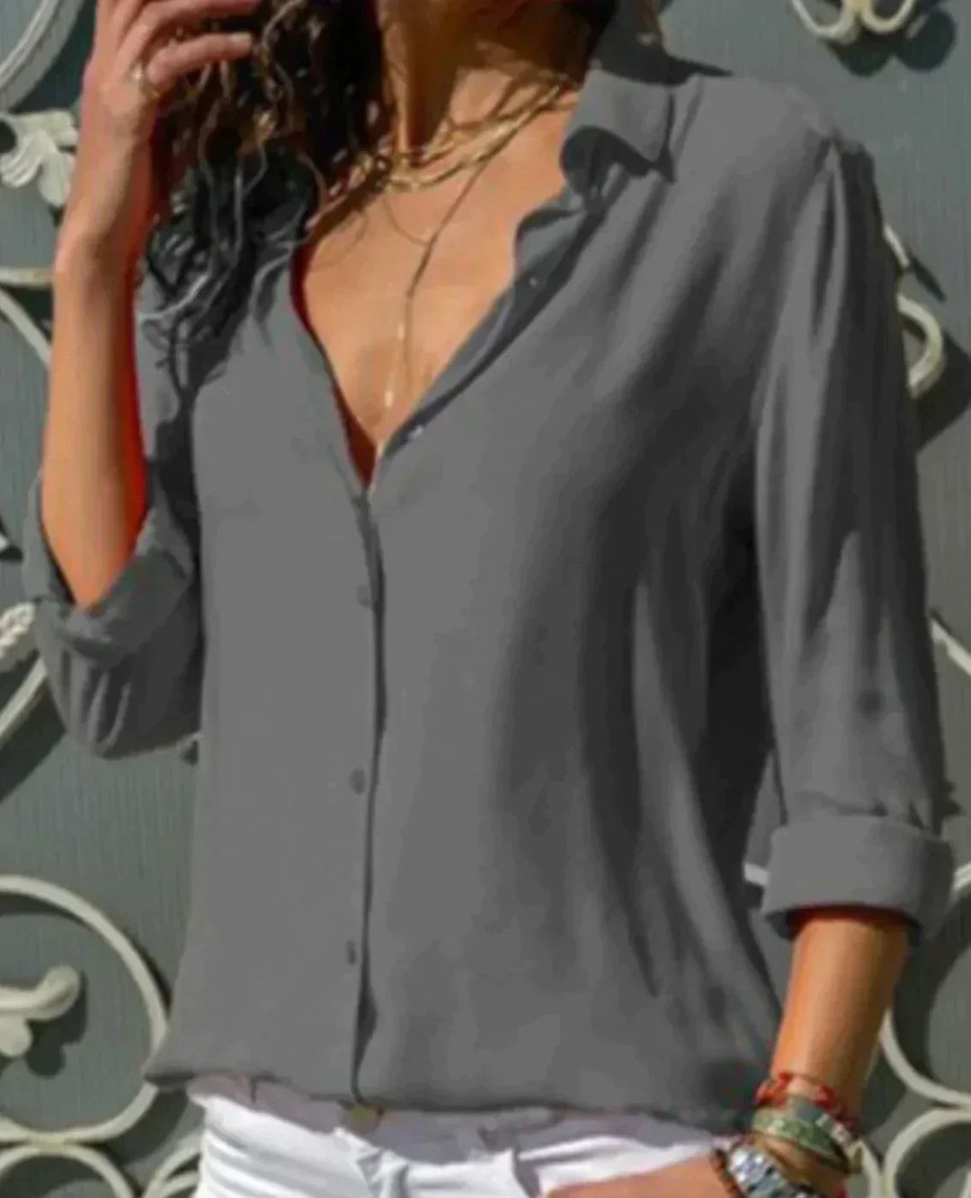 Camicia classica con chiusura a bottoni