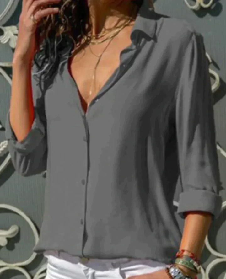 Camicia classica con chiusura a bottoni
