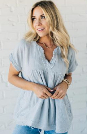 Marlowe – Blusa V-Neck Texturizzata