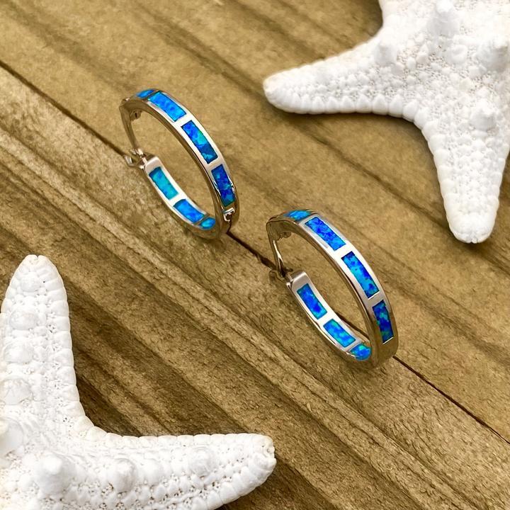 Orecchini di lusso in argento e opale ispirati all'oceano