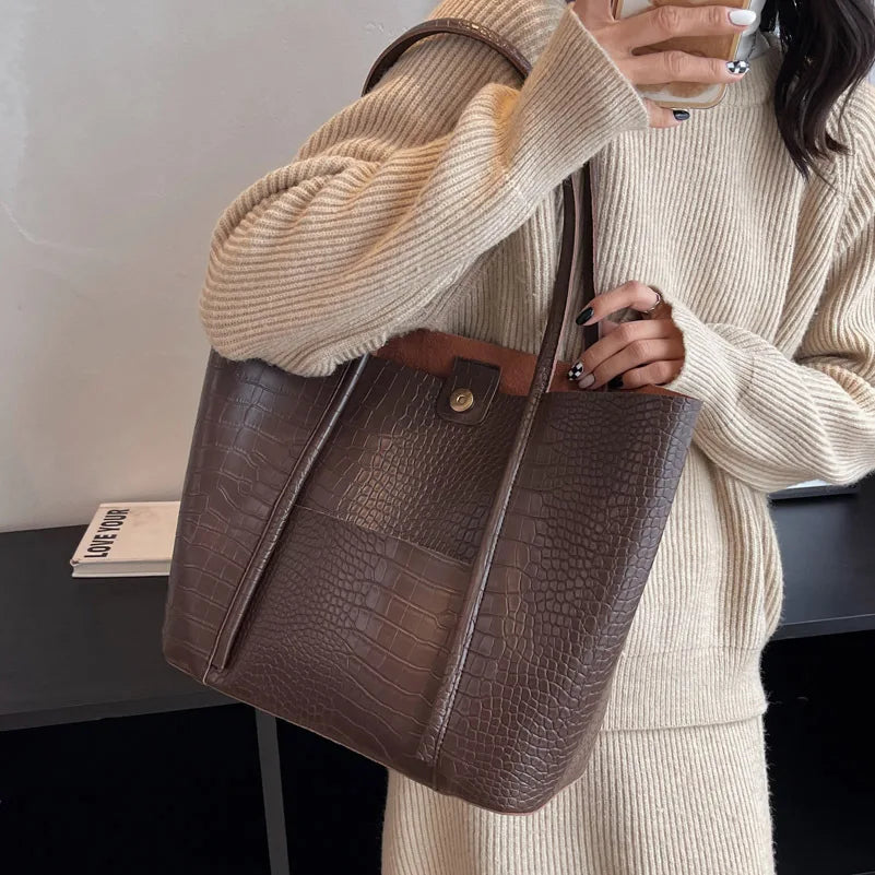 Betina™ - Borsa a Spalla in Pelle di Coccodrillo