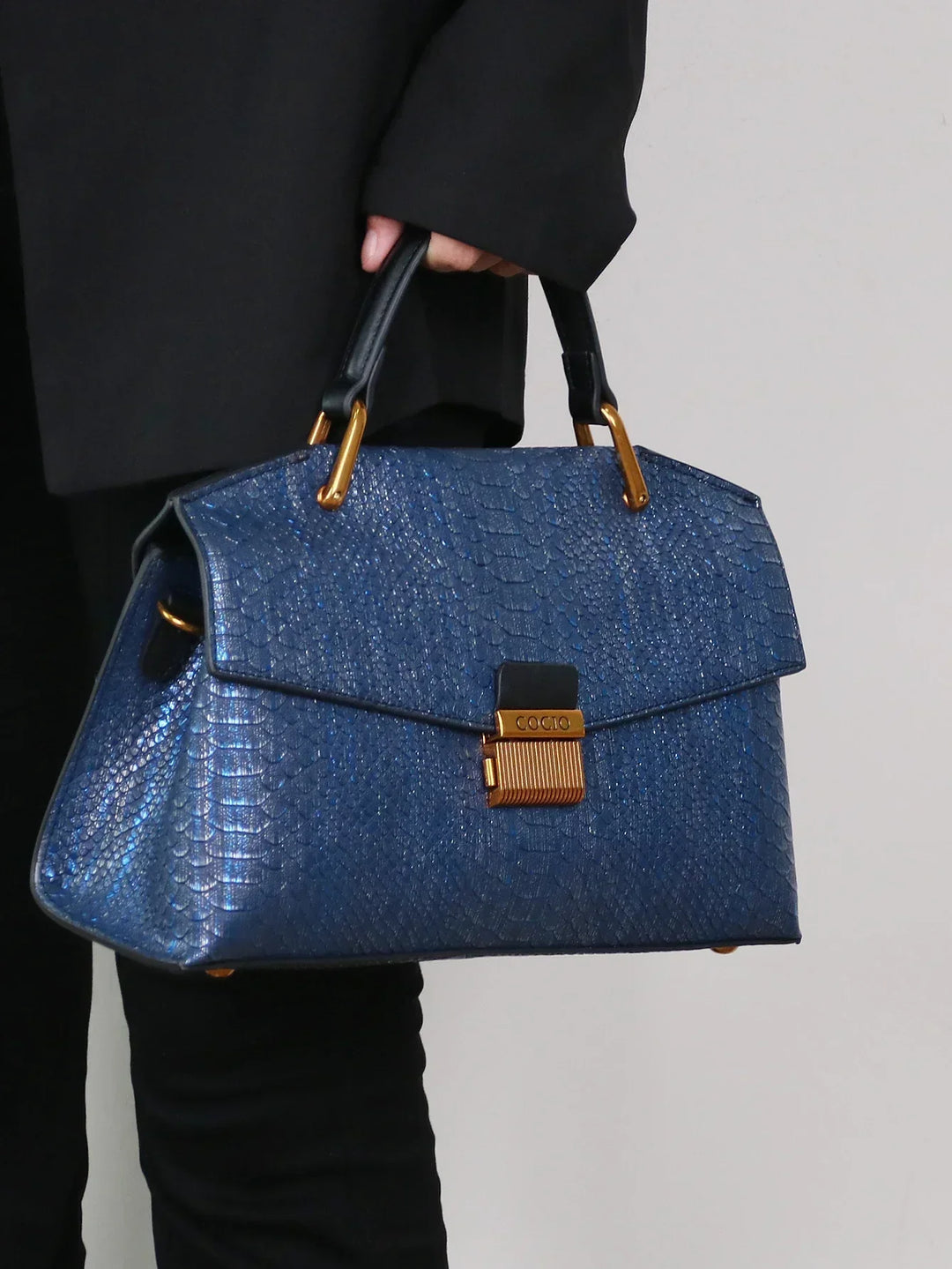Borsa Celeste Python