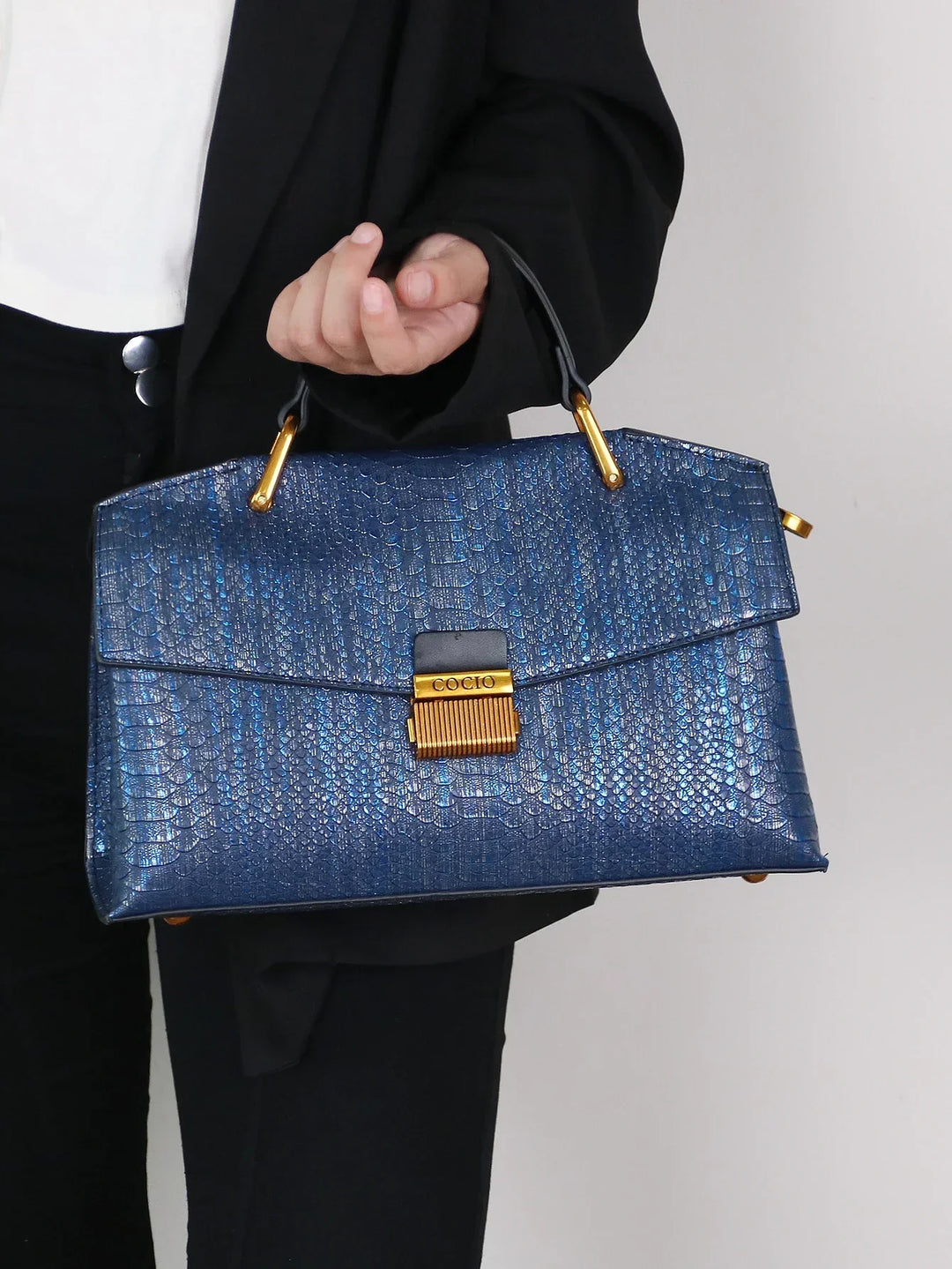 Borsa Celeste Python