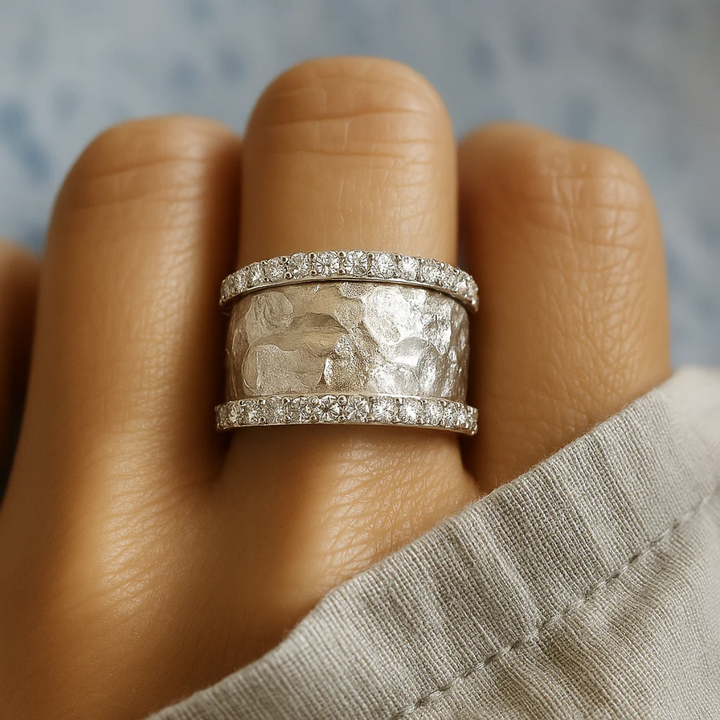 ANELLO IN ZIRCONIO ARGENTATO VINTAGE
