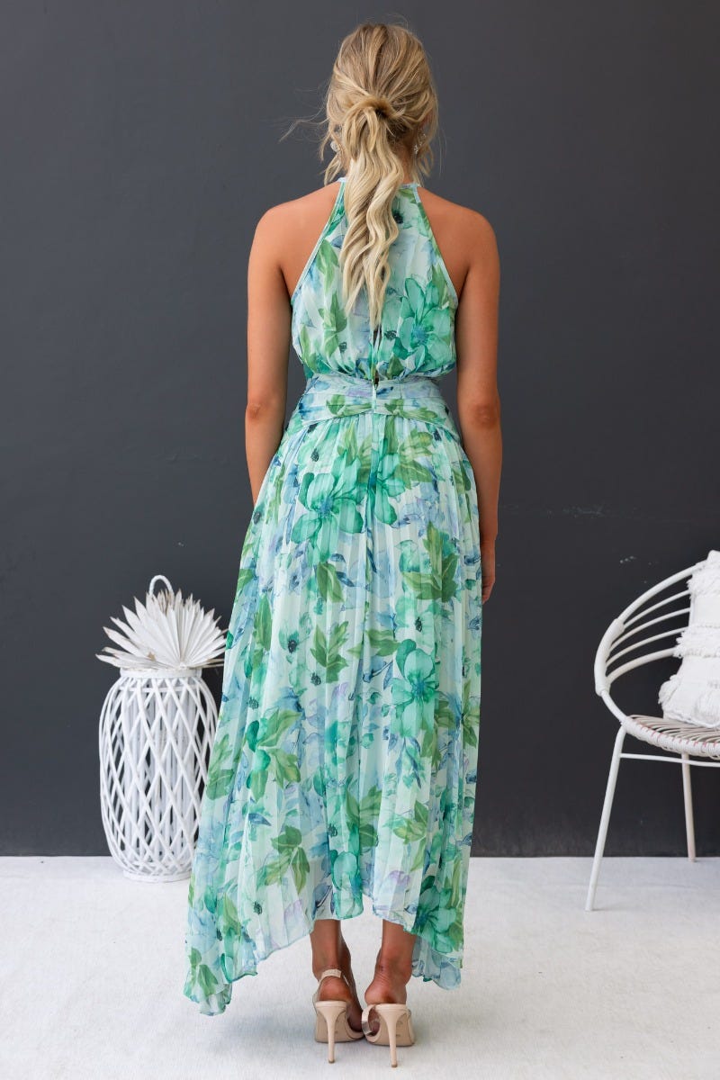 Mavis™ – Eleganza floreale per ogni occasione
