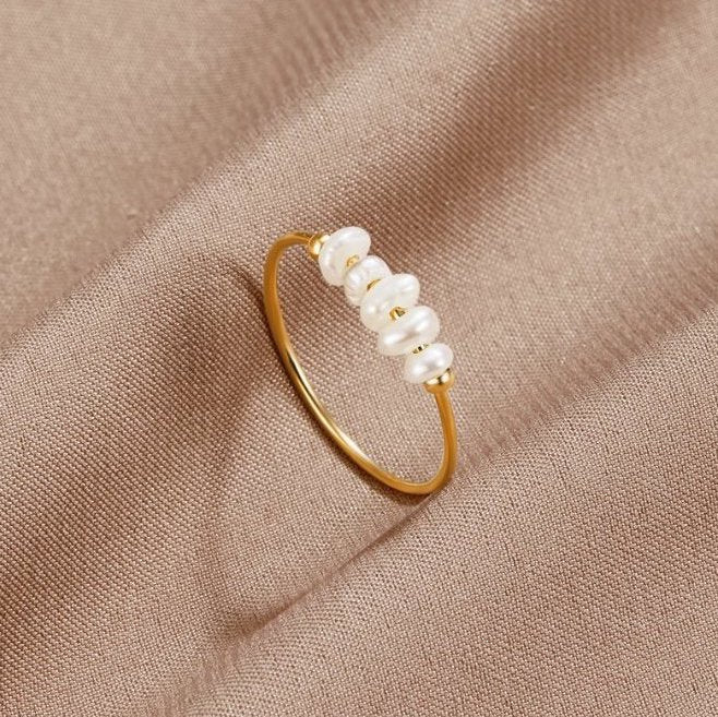 Anello Classico con Pera d'Acqua Dolce