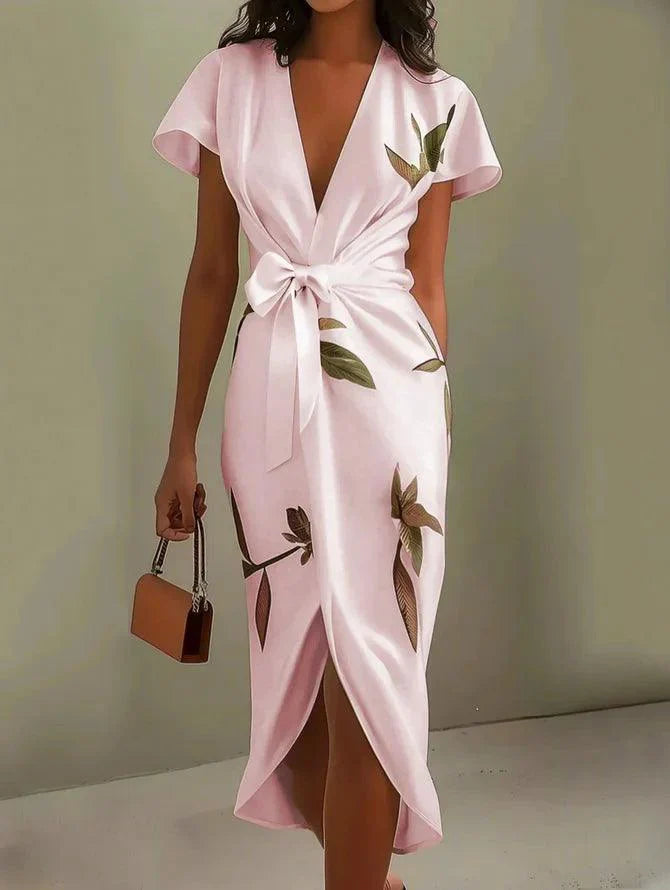 Daisy | Vestito midi avvolgente in satin con maniche corte e motivo foglia bianca