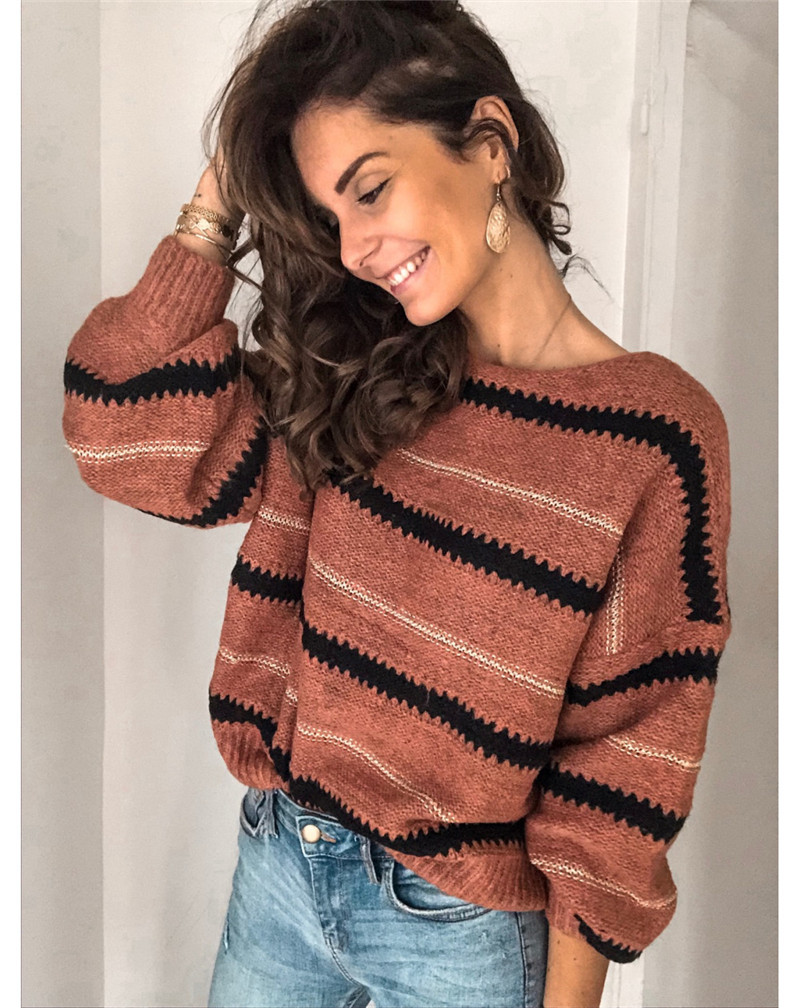 Maglione Striato Essenziale con Vestibilità Classica