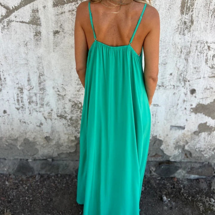 Ria™ | Abito elegante con scollatura a V